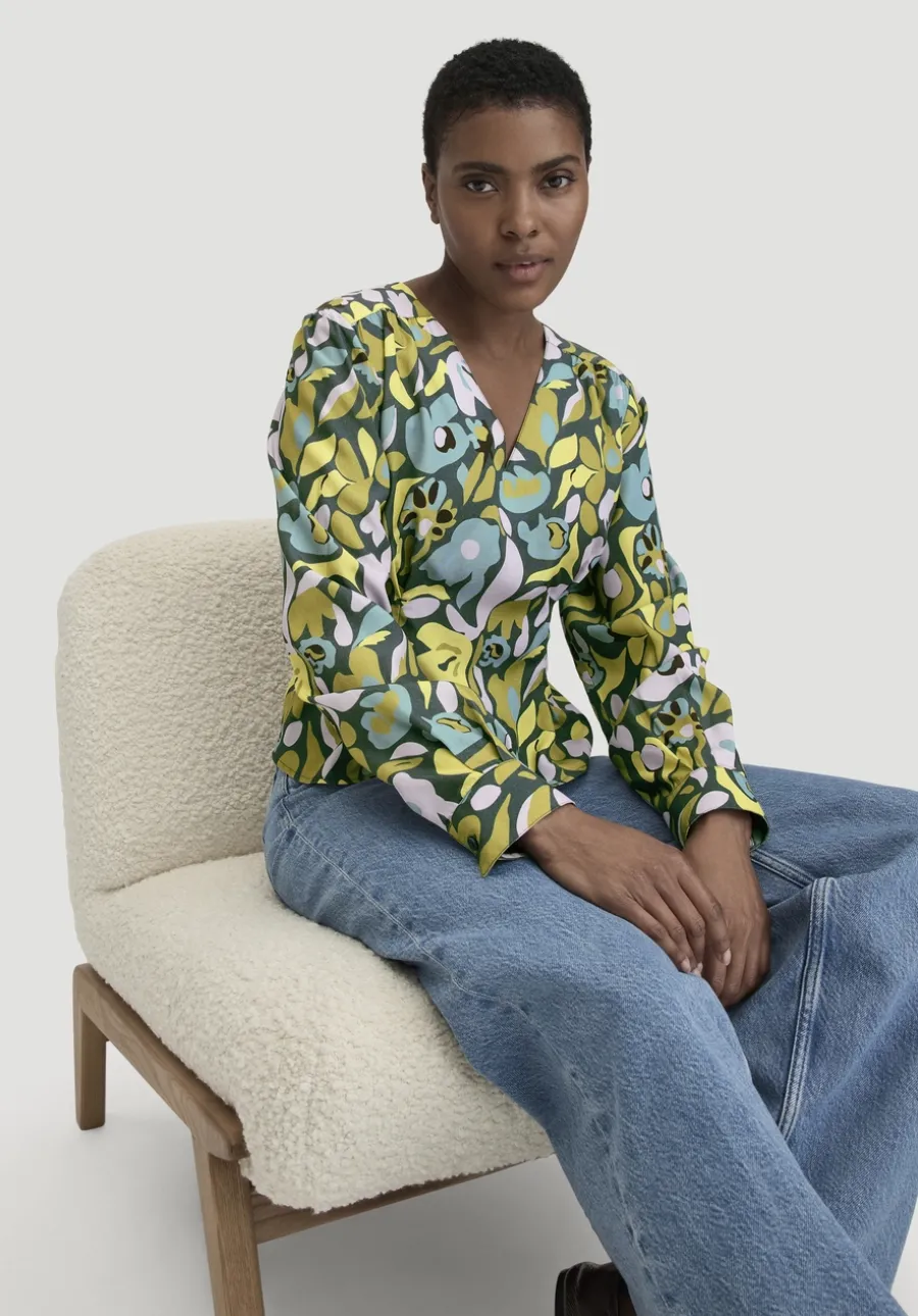 Bluse Regular aus reiner LENZING™ ECOVERO™ Viskose von hessnatur