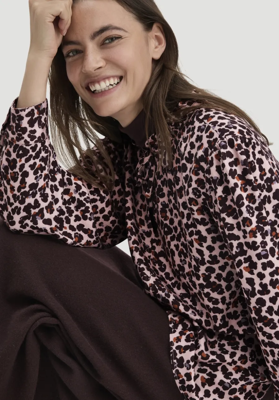 Bluse Relaxed aus LENZING™ ECOVERO™ Viskose von hessnatur
