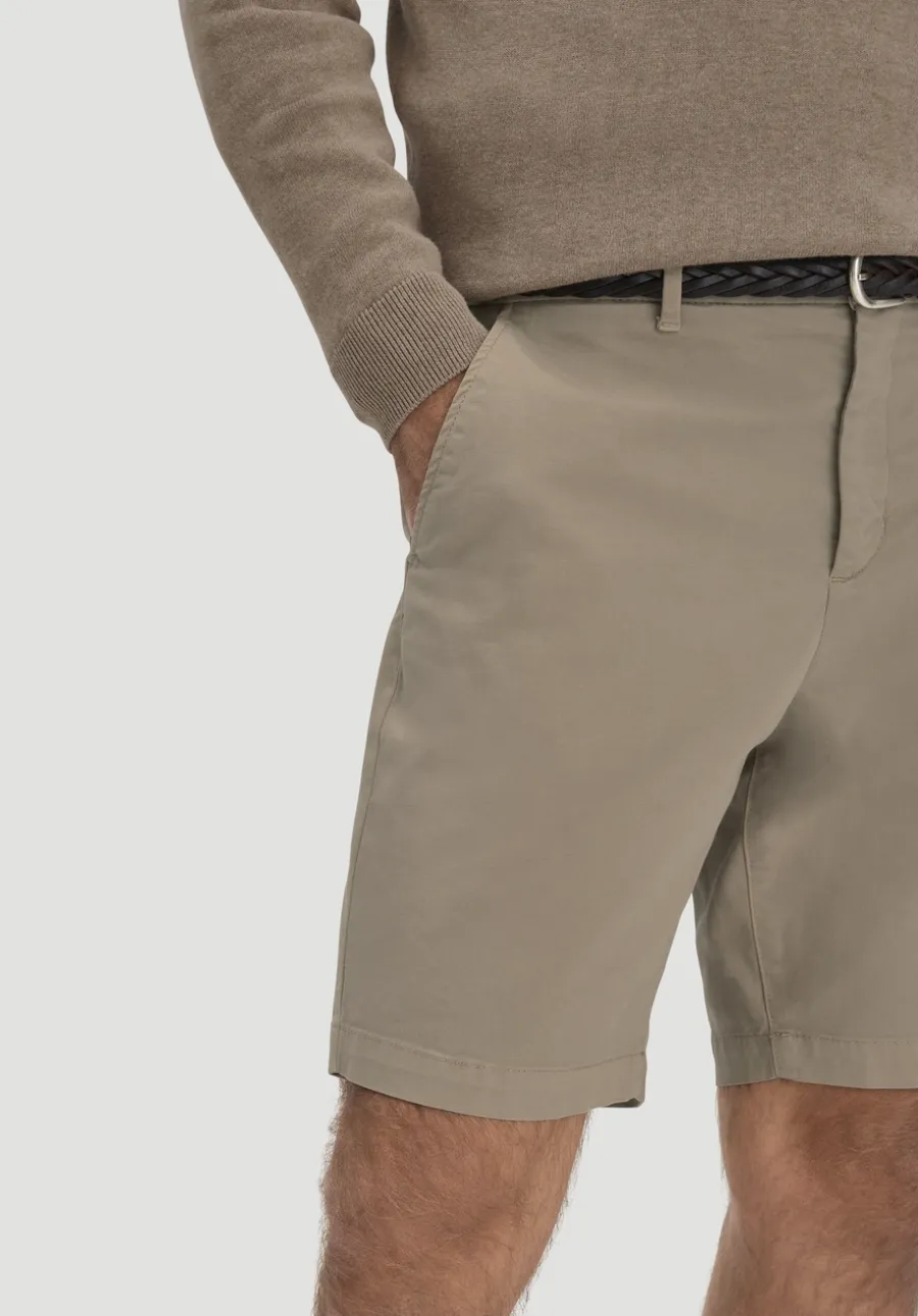 Chino Shorts LENN Regular aus Bio-Baumwolle von hessnatur