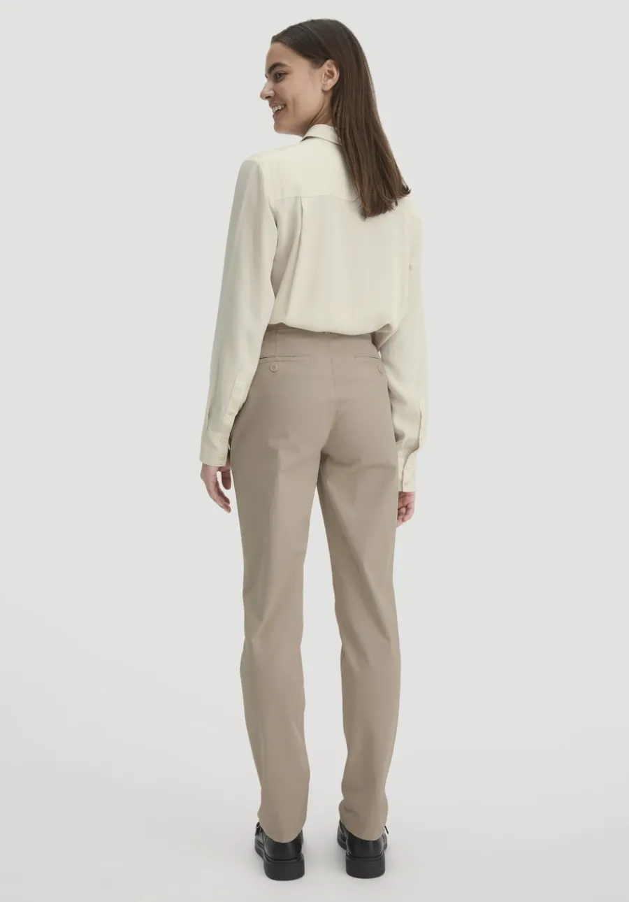 Chino Straight Leg Regular aus Bio-Baumwolle von hessnatur