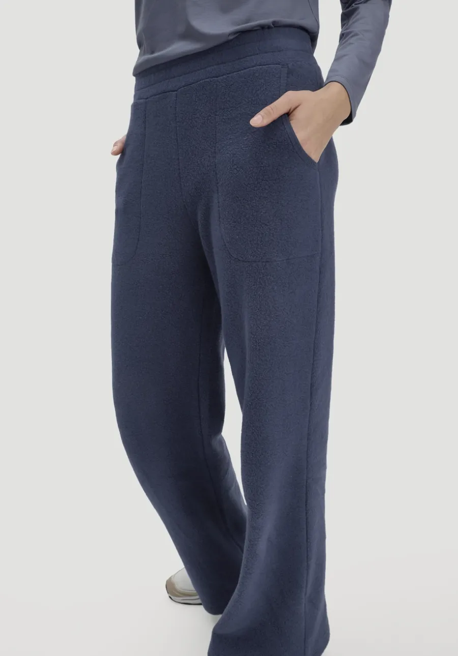 Fleece Hose Relaxed ACTIVE LIGHT aus reiner Bio-Baumwolle von hessnatur