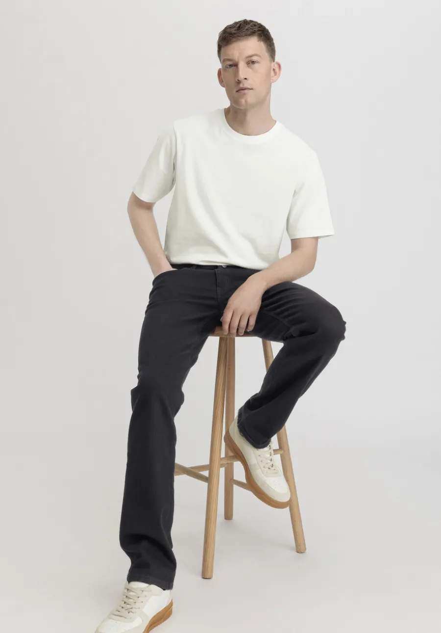 Jeans BEN Regular Straight aus Bio-Denim von hessnatur