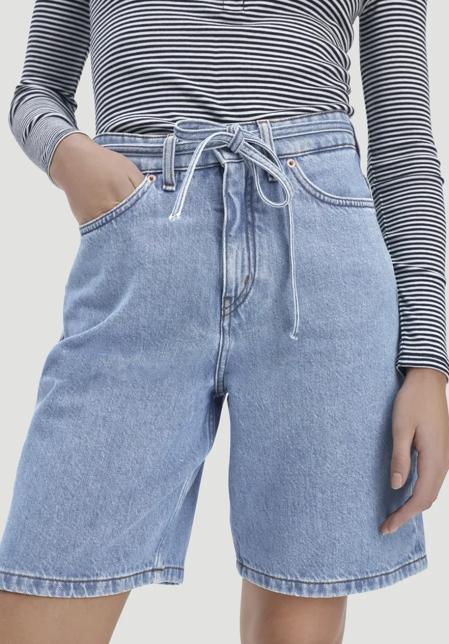 Jeans Bermuda aus Bio-Baumwolle mit TENCEL™ Lyocell von hessnatur
