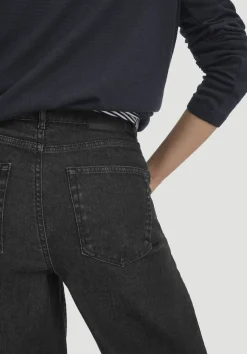Jeans VONNA Super Wide Leg BETTER RECYCLING aus Bio-Denim von hessnatur