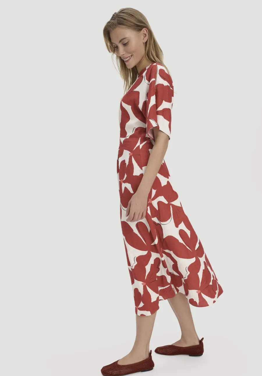 Kleid mit Taillierung Midi aus reinem Leinen von hessnatur