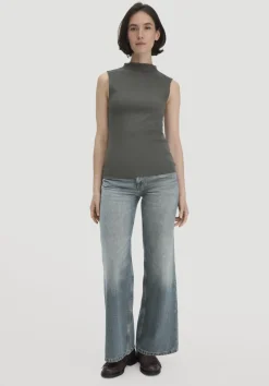 Rib Top Slim aus Bio-Baumwolle von hessnatur