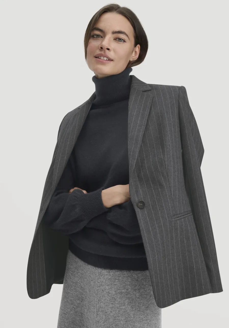 Rollkragen Pullover Relaxed BETTER RECYCLING aus reinem Cashmere von hessnatur