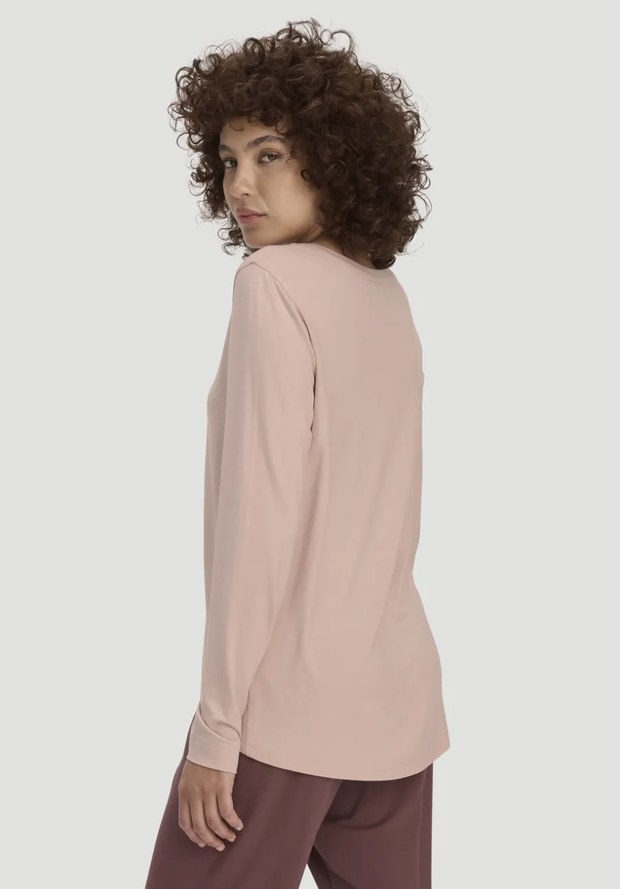 Schlaf Longsleeve PURE FLOW aus TENCEL™ Modal von hessnatur