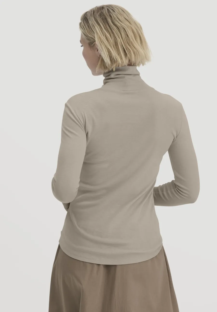 Softrib Longsleeve Fitted aus Bio-Baumwolle und TENCEL™ Modal von hessnatur