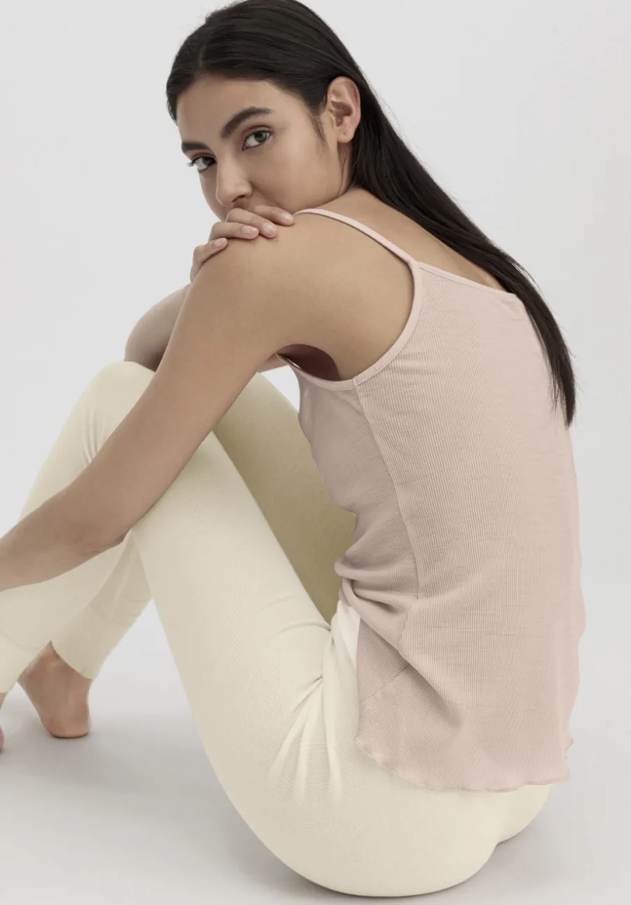 Spaghetti Top Fitted WARM TOUCH aus Bio-Merinowolle und TENCEL™ Lyocell von hessnatur