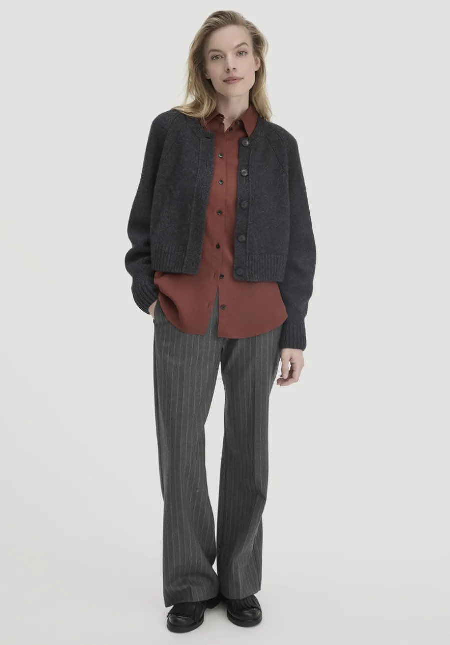 Strick Jacke Relaxed Cropped aus Bio-Merinowolle mit Bio-Baumwolle von hessnatur