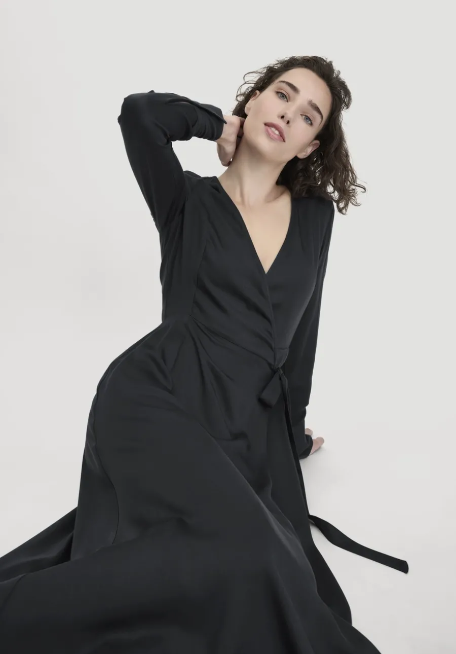 Wickelkleid Knöchellang Regular aus reiner LENZING™ ECOVERO™ Viskose von hessnatur