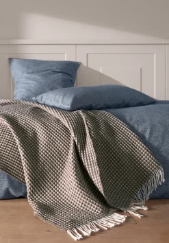 Wollmix Waffle Plaid YARA aus Bio-Lambswool mit Bio-Baumwolle von hessnatur