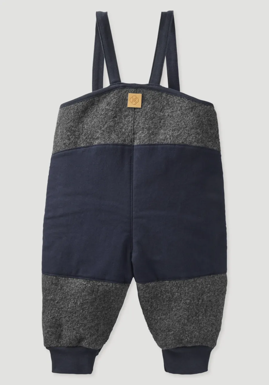 Wollwalk Latzhose aus Bio-Merinowolle mit Nature Shell von hessnatur